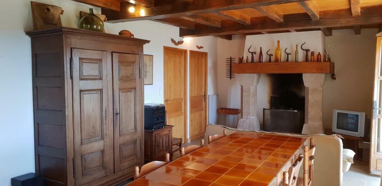 La Petite Maison Des Artistes Castelnau-Pégayrols Dış mekan fotoğraf